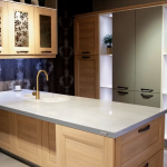 Обзор кухонного гарнитура из модельной линии «Варшава»